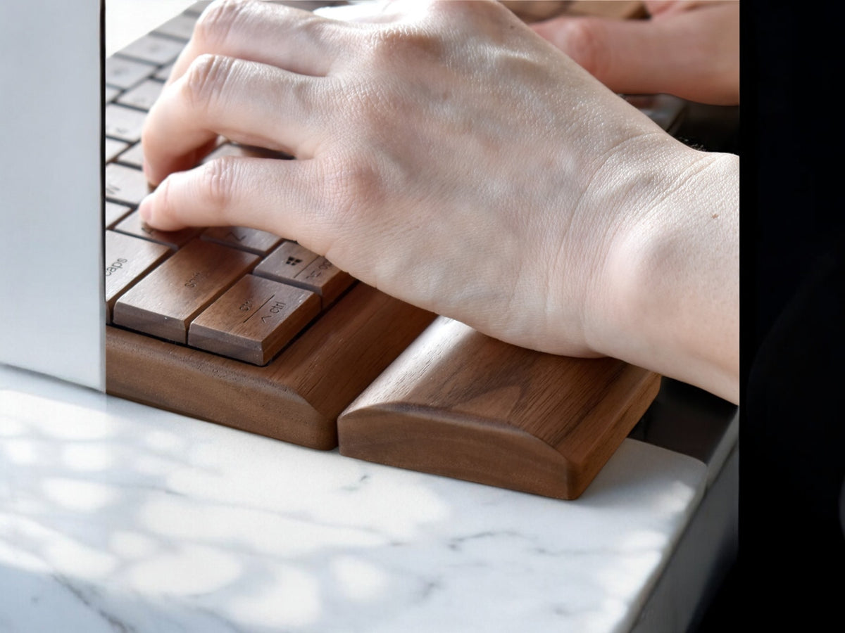 Palm Rest – Signature Comfort for Professionals [Custom Engraving Included]