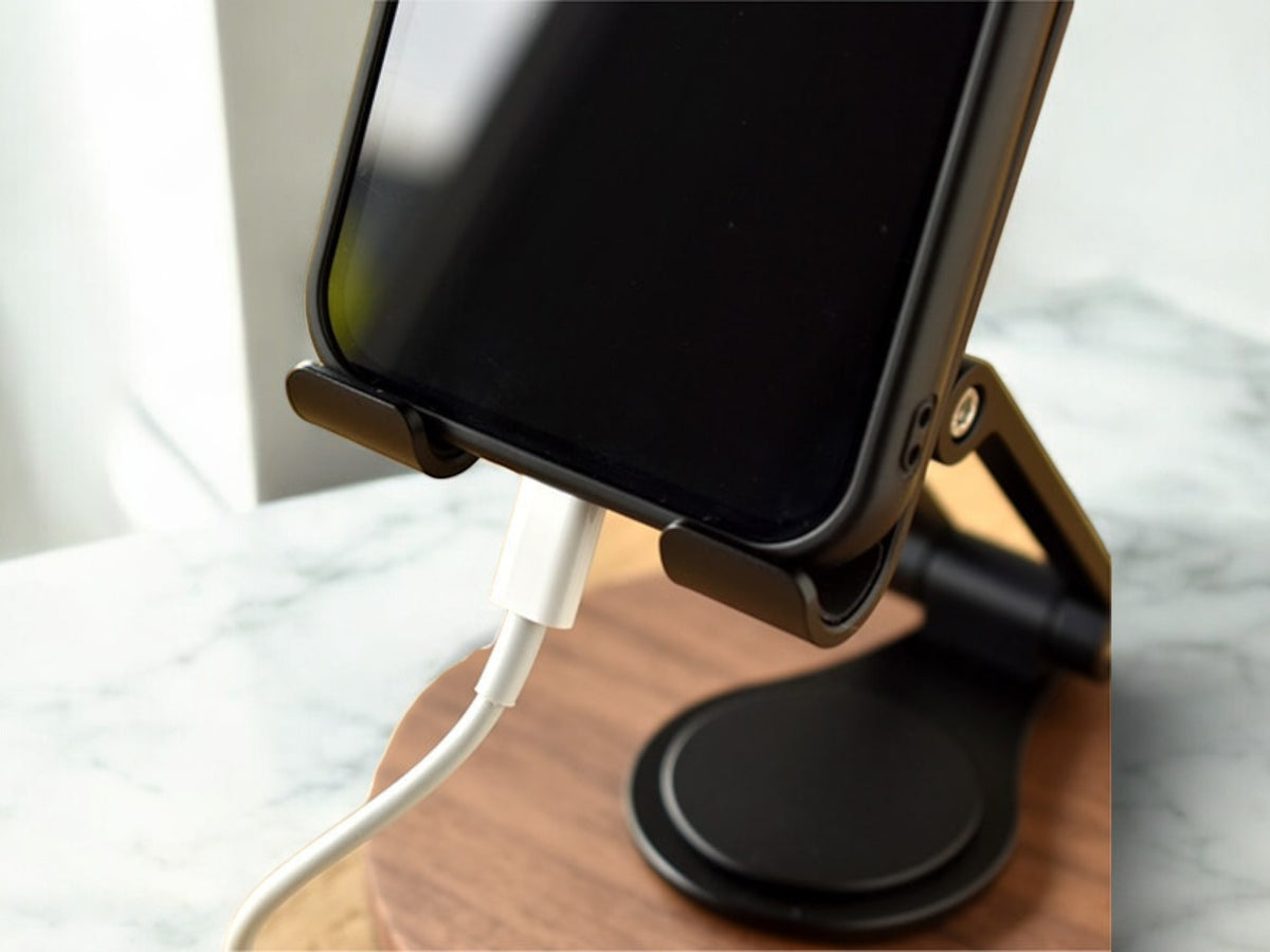 Adjustable Smartphone Stand